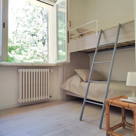 Casetta In Collina 3 *