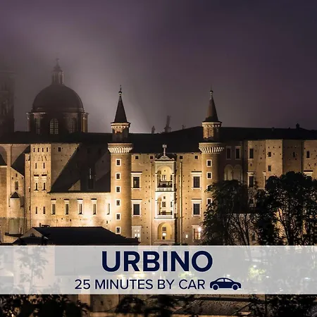 Casetta In Collina 3 *